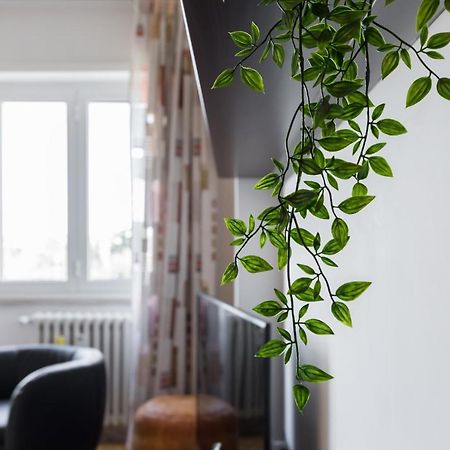 Amoretti Apartment, 6 Persone, 3 Camere, 2 Bagni, Balcone, Wi-Fi, Metro B Monti Tiburtini Rome Buitenkant foto