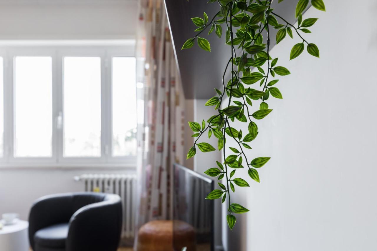 Amoretti Apartment, 6 Persone, 3 Camere, 2 Bagni, Balcone, Wi-Fi, Metro B Monti Tiburtini Rome Buitenkant foto