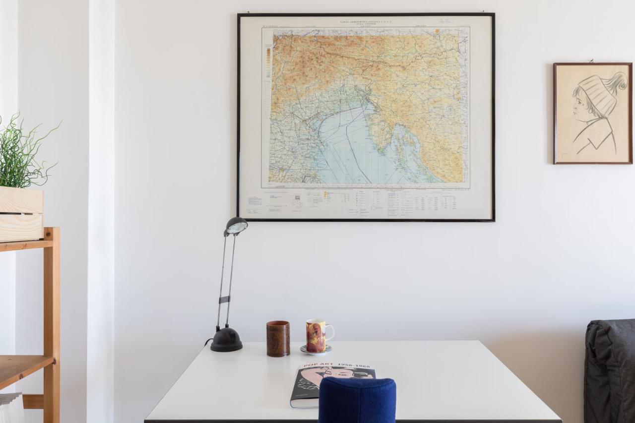 Amoretti Apartment, 6 Persone, 3 Camere, 2 Bagni, Balcone, Wi-Fi, Metro B Monti Tiburtini Rome Buitenkant foto