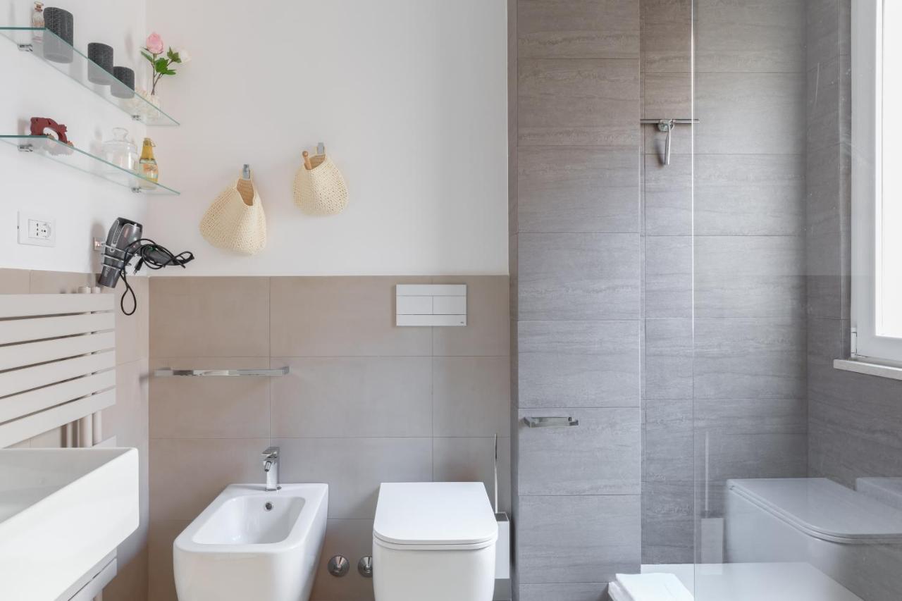 Amoretti Apartment, 6 Persone, 3 Camere, 2 Bagni, Balcone, Wi-Fi, Metro B Monti Tiburtini Rome Buitenkant foto