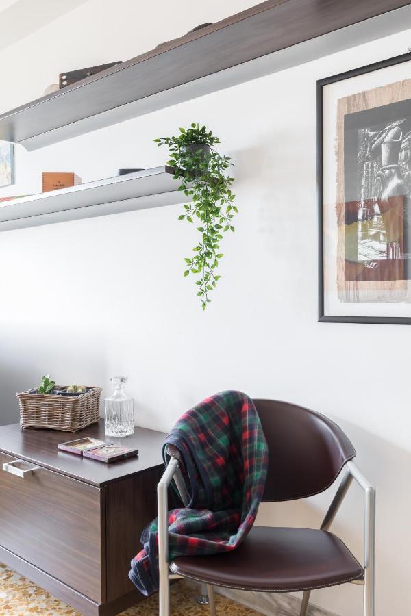 Amoretti Apartment, 6 Persone, 3 Camere, 2 Bagni, Balcone, Wi-Fi, Metro B Monti Tiburtini Rome Buitenkant foto